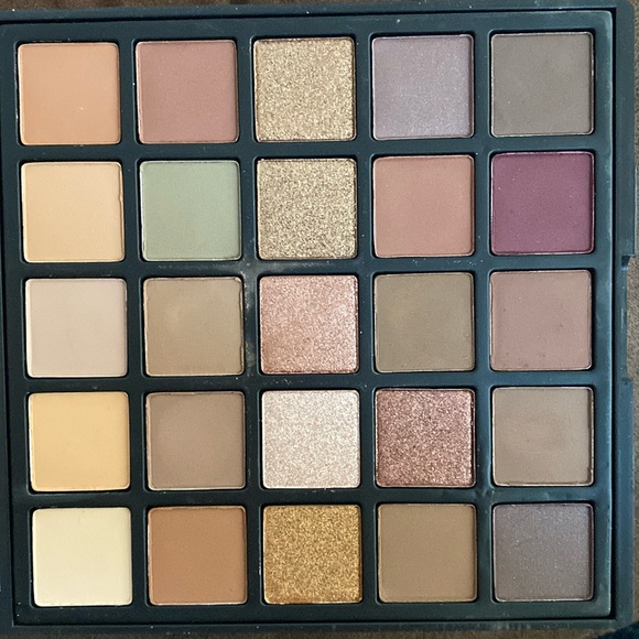 25B Bronzed Mocha Eye Shadow Palette - Never Used - Picture 1 of 1